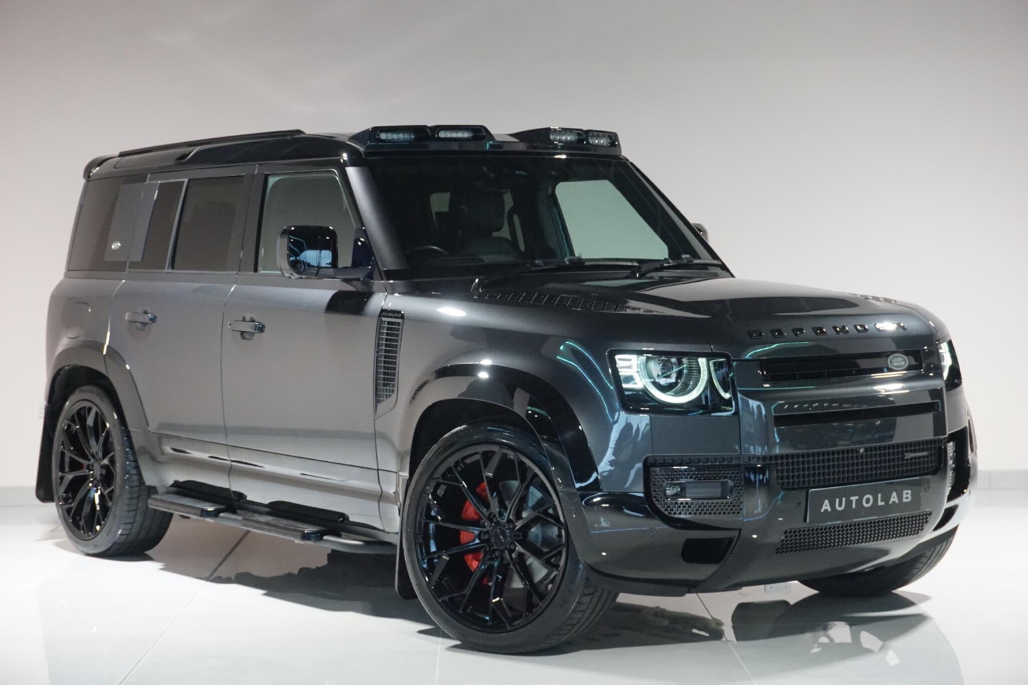 Land Rover Defender 110 3.0 D300 MHEV X-Dynamic HSE SUV 5dr Diesel Auto 4WD Euro 6 (s/s) (300 ps)